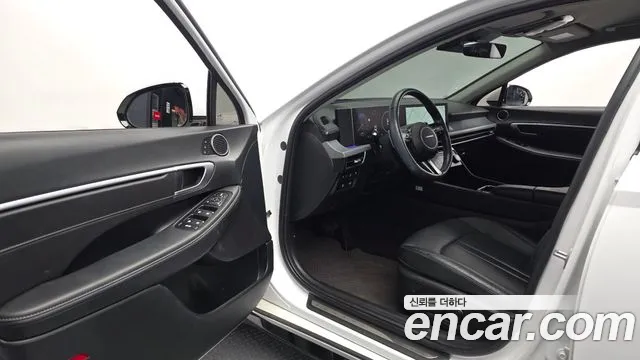Hyundai Sonata — Фото автомобиля 15
