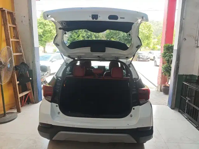 Toyota YARiS L Zhi Xuan — Фото автомобиля 18