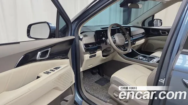 Kia Carnival 4th Gen — Фото автомобиля 15