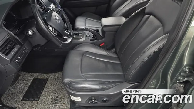 KG_Mobility_Ssangyong Rexton Новый Rexton Sport Дизель 2.2 4WD — Фото автомобиля 30