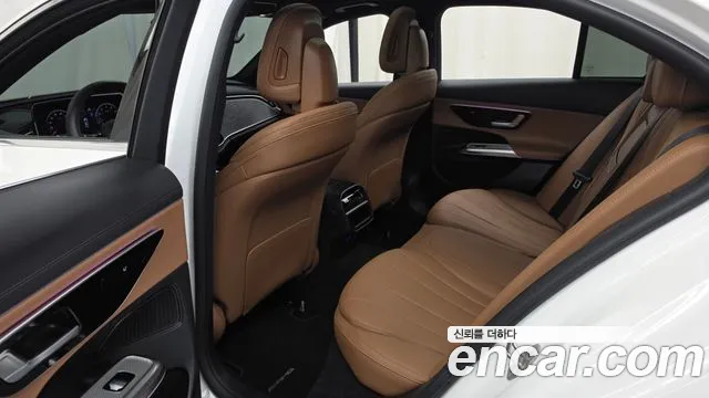 Mercedes-Benz E-Class W214 — Фото автомобиля 26