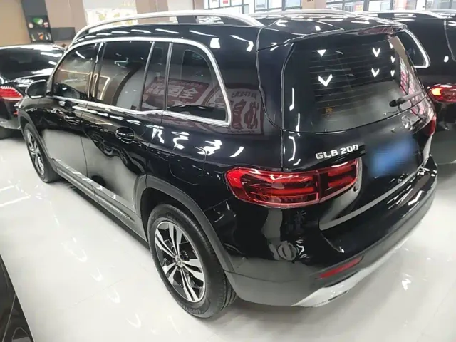 Mercedes-Benz GLB-Class — Фото автомобиля 4