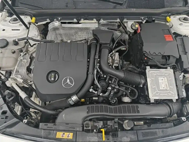 Mercedes-Benz A-Class — Фото автомобиля 19