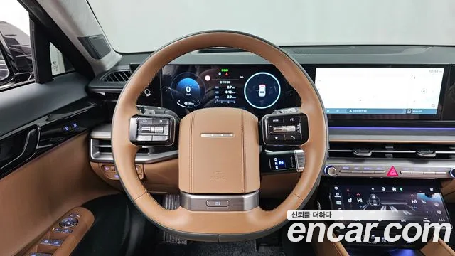 Hyundai Grandeur Grandeur (GN7) 2.5 Бензин 2WD — Фото автомобиля 13
