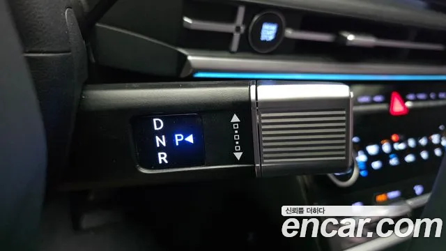 Hyundai Santafe — Фото автомобиля 8