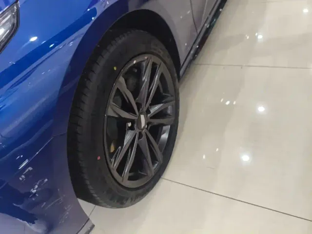 Cadillac CT4 — Фото автомобиля 22