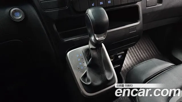 Hyundai Staria Staria Карго 3 места — Фото автомобиля 9