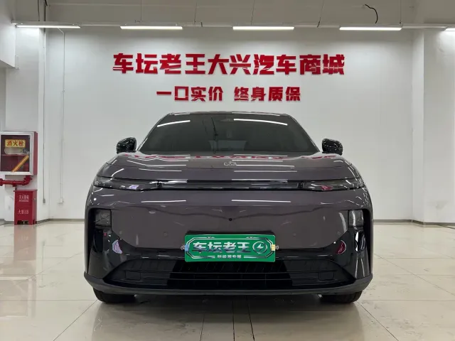 Leapmotor B10 — Фото автомобиля 2
