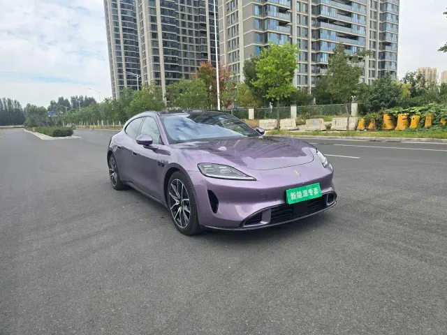 Shangjie Z7T — Фото автомобиля 3