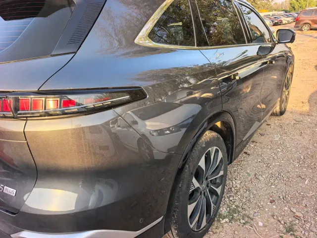 Changan CS75 Plus — Фото автомобиля 9