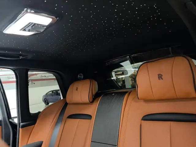 Rolls-Royce Cullinan — Фото автомобиля 18