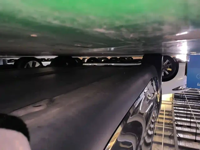 Tesla Model Y — Фото автомобиля 20