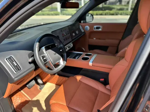 Li Auto L7 — Фото автомобиля 5