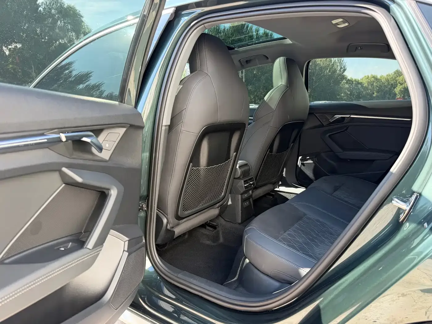 Audi Audi A3 2023 Facelift A3L Limousine 35 TFSI Luxury Sport — Фото автомобиля 24