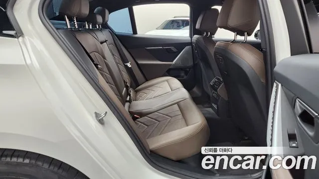 BMW 5 Series G60 — Фото автомобиля 12