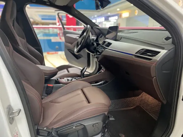BMW X2 — Фото автомобиля 5