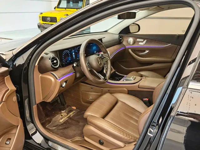 Mercedes-Benz E-Class — Фото автомобиля 13