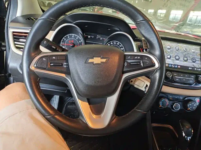 Chevrolet Monza — Фото автомобиля 7