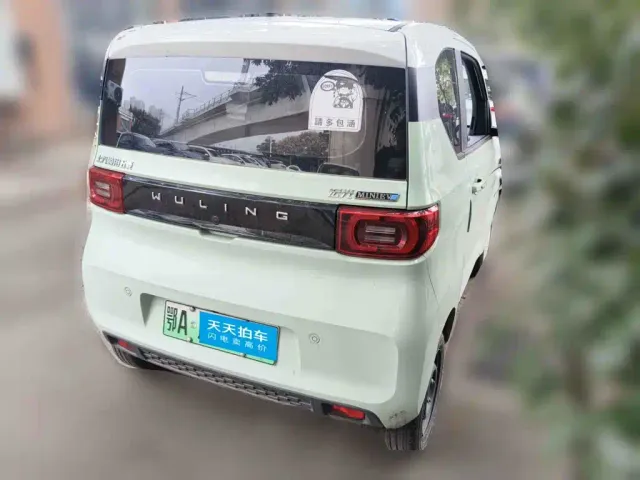 Wuling Hongguang Mini EV — Фото автомобиля 2