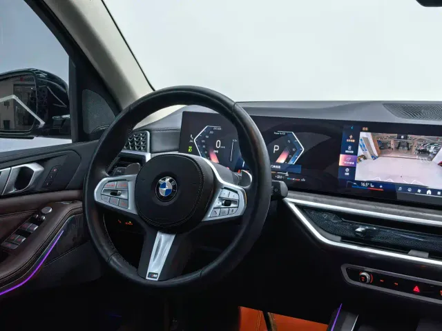 BMW X5 — Фото автомобиля 12
