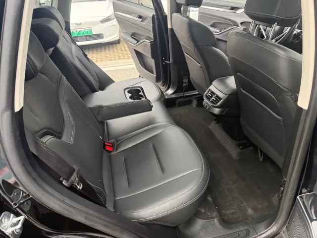 Haval H6 — Фото автомобиля 12