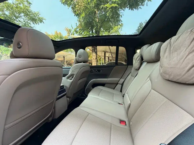 Li Auto i6 — Фото автомобиля 10