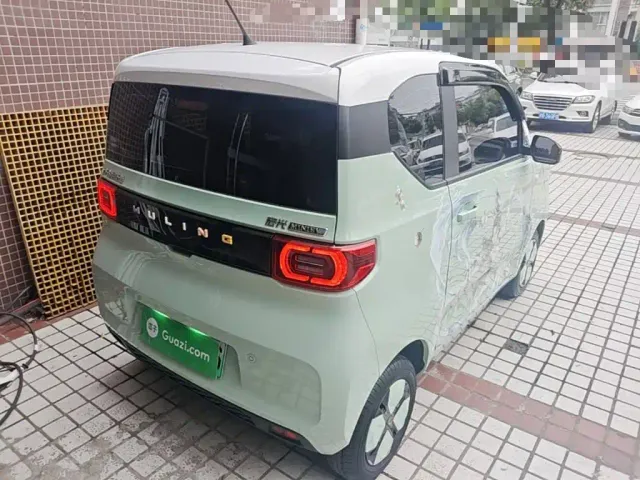 Wuling Hongguang Mini EV — Фото автомобиля 6