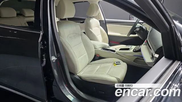 Hyundai Grandeur Новый Grandeur IG — Фото автомобиля 9