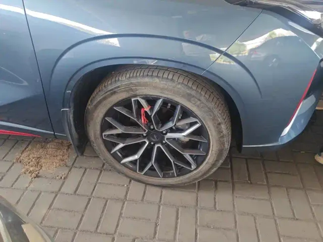 Changan Z6 — Фото автомобиля 6