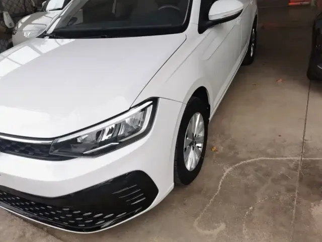 Volkswagen Lavida — Фото автомобиля 23