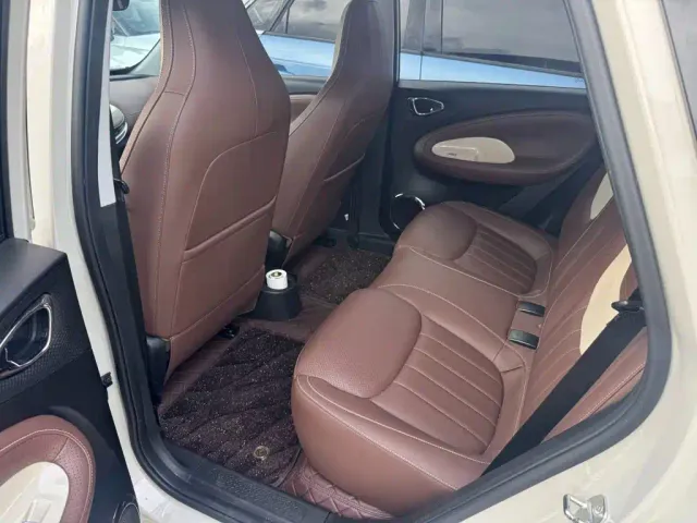 Wuling Bingo — Фото автомобиля 23