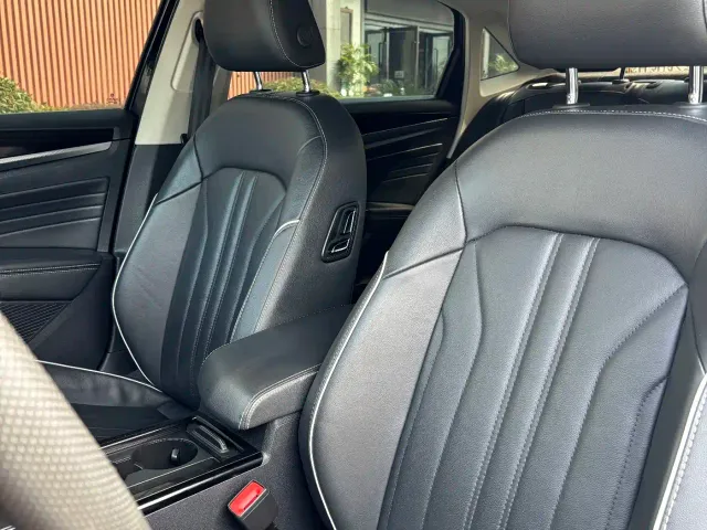 Volkswagen Passat — Фото автомобиля 8