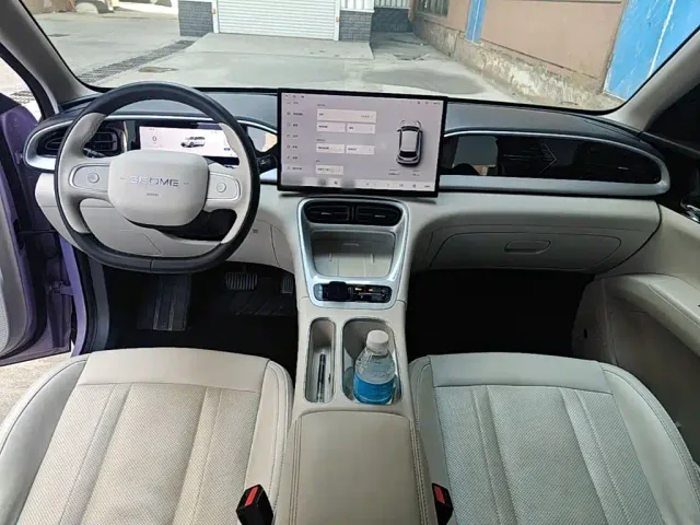 Geely Starry Wish — Фото автомобиля 9