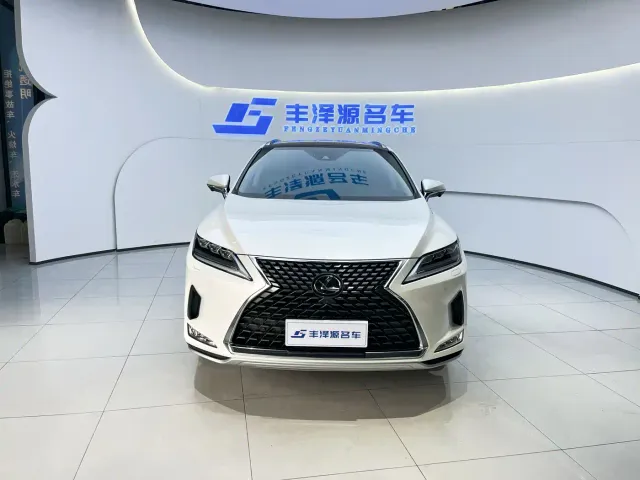 Lexus RX — Фото автомобиля 2