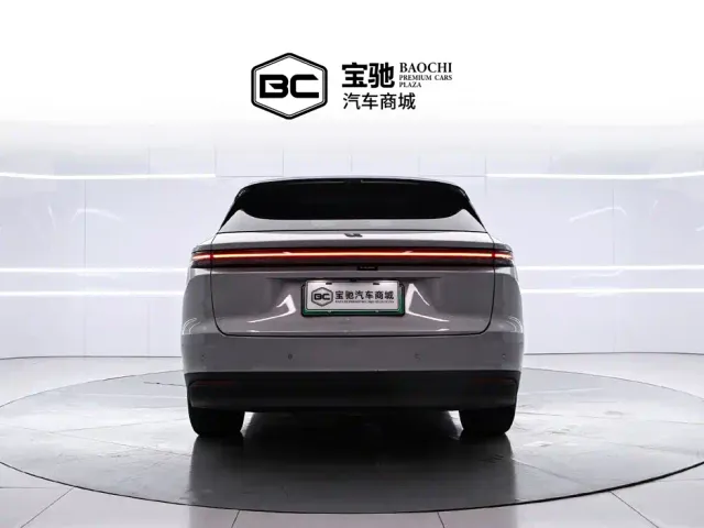 Li Auto i6 — Фото автомобиля 4