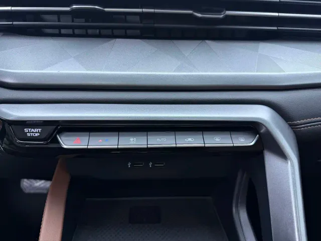 Geely Vision X6 — Фото автомобиля 20