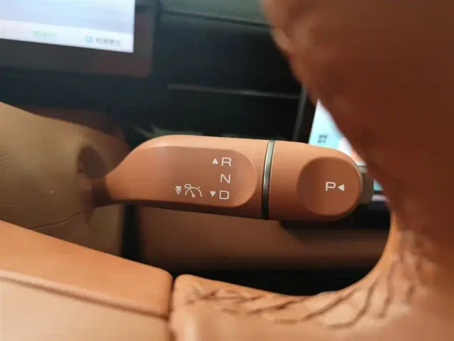 Wuling Starlight — Фото автомобиля 9
