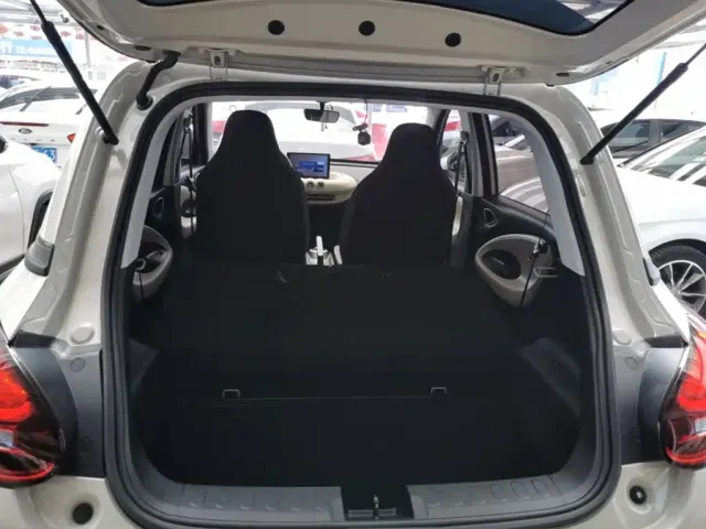Wuling Bingo — Фото автомобиля 18