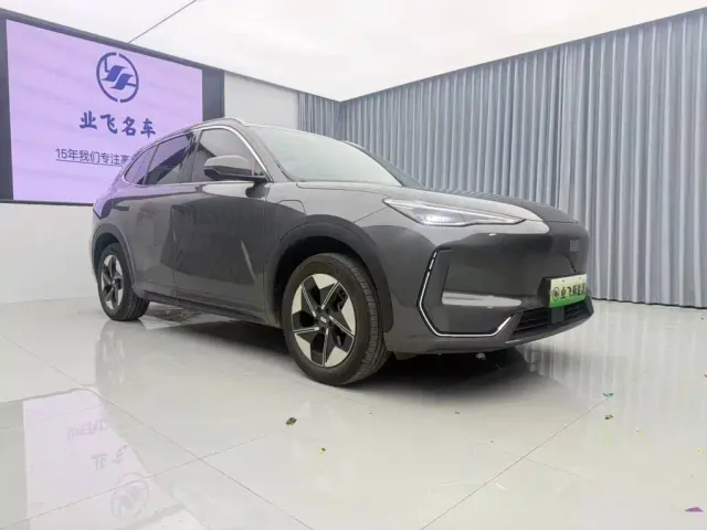 Geely Galaxy E5 — Фото автомобиля 3