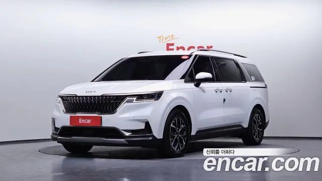 Фотография автомобиля — Kia Carnival Generation 4