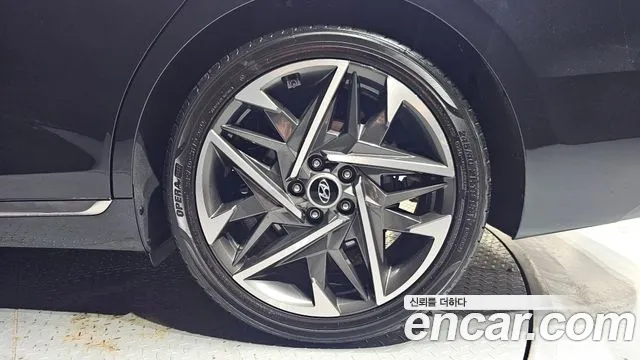 Hyundai Grandeur Новый Grandeur IG — Фото автомобиля 19