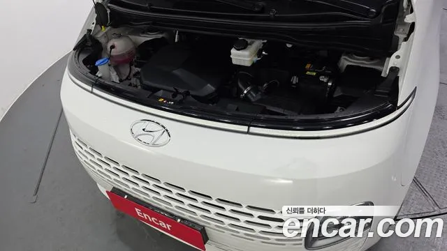 Hyundai Staria — Фото автомобиля 9