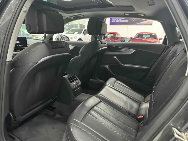 Audi A4L — Фото автомобиля 5