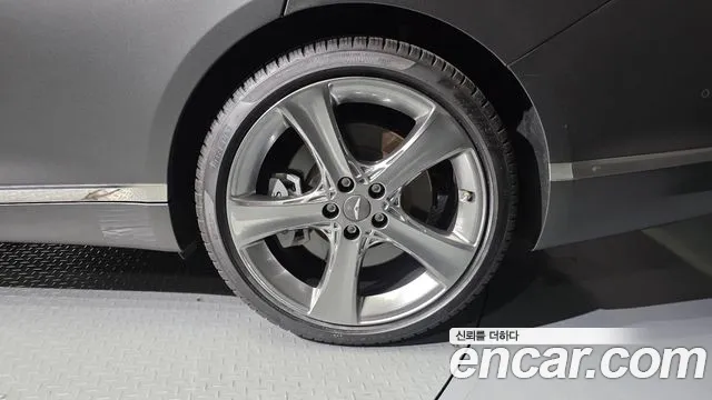Genesis G80 RG3 — Фото автомобиля 21