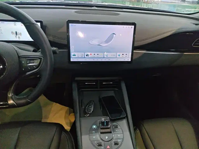 BYD Seal 06 — Фото автомобиля 12