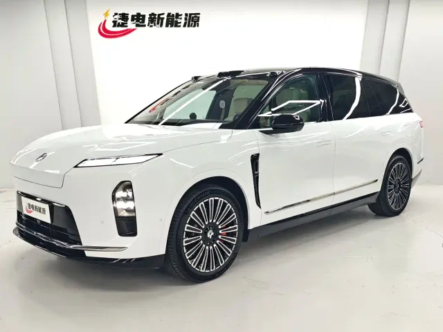 Фотография автомобиля — Nio ES8