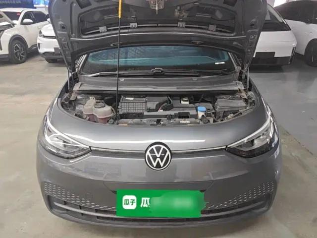 Volkswagen ID.3 — Фото автомобиля 19