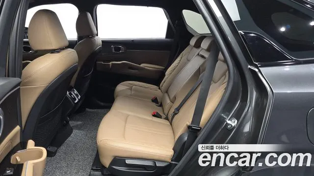 Kia Sorento Новый Sorento 4 поколение Бензин 2.5T 2WD — Фото автомобиля 25