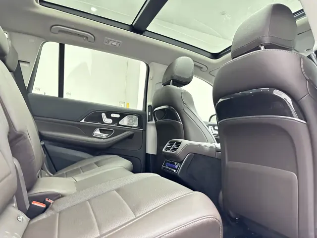 Mercedes-Benz GLS-Class — Фото автомобиля 16
