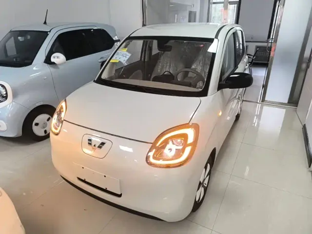 Фотография автомобиля — Wuling Hongguang Mini EV